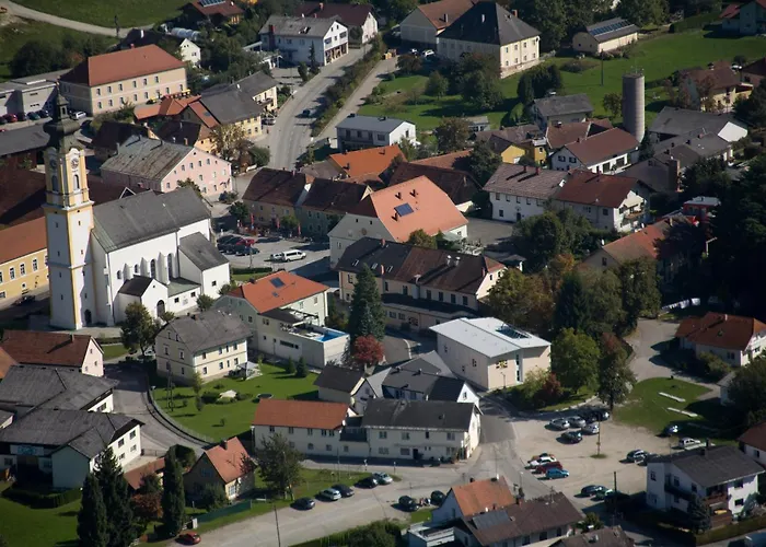 Bauboeck Hotell Andorf